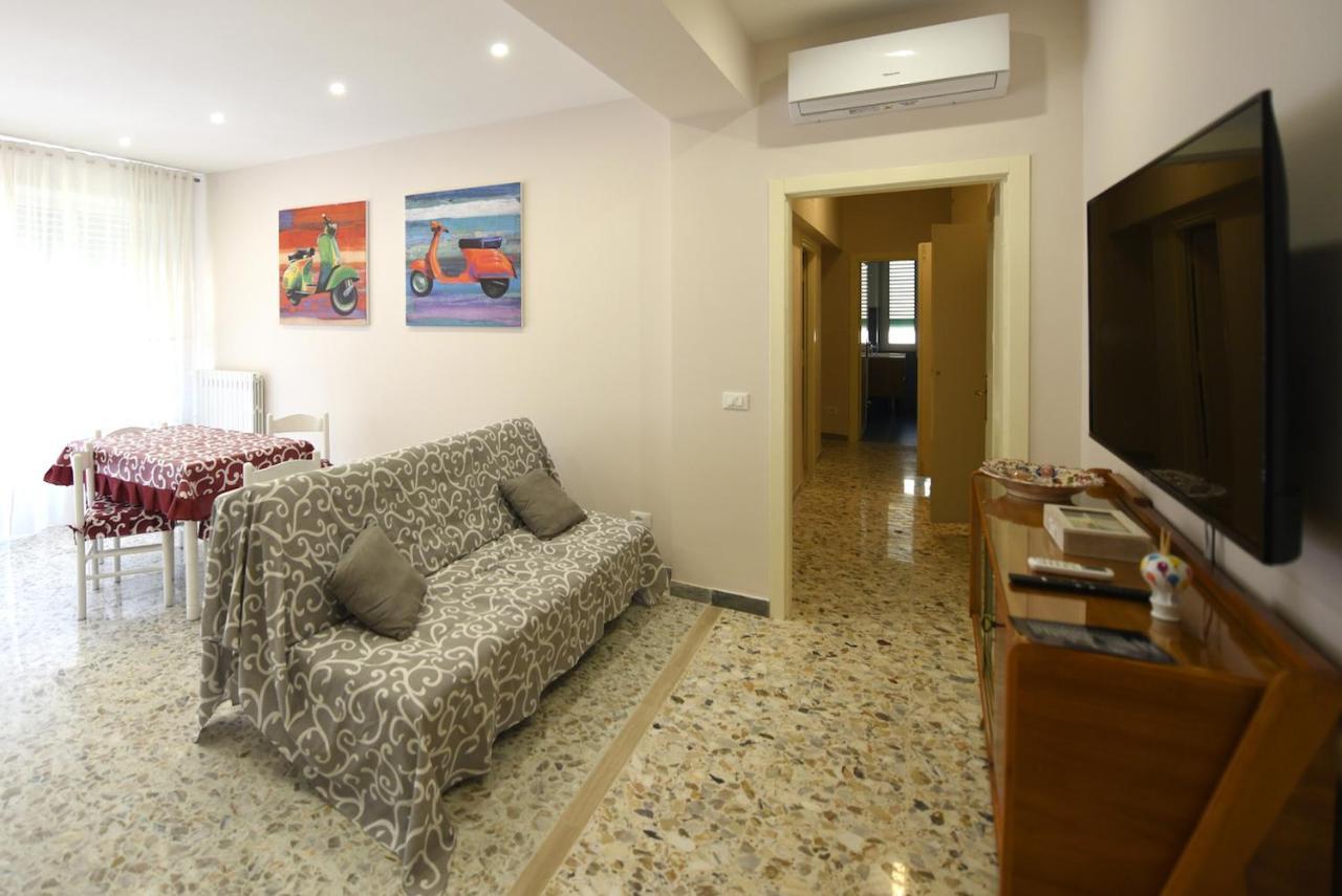Bed and Breakfast Casa Di Mamma Gaeta Exterior foto